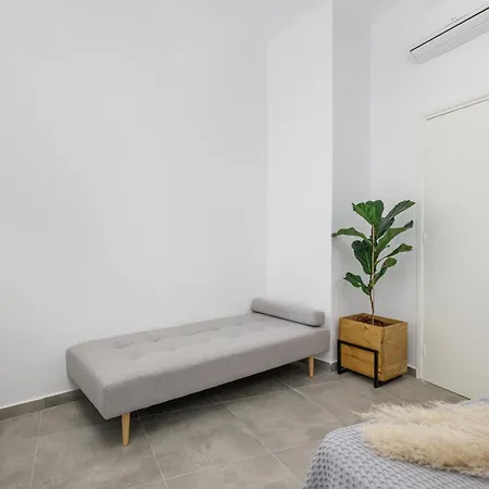 Alpha & Omega Карпатос